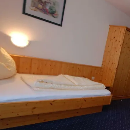 بيت ضيافة Kristall سخلادميخ