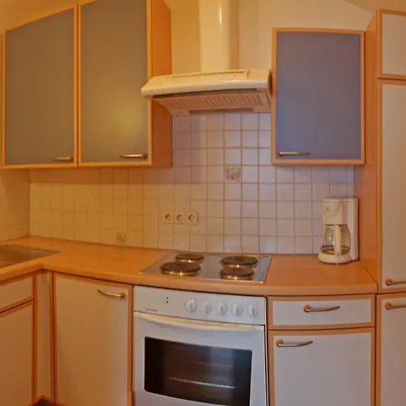 Kristall 3* سخلادميخ